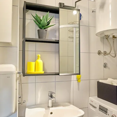 Combo Apartment *